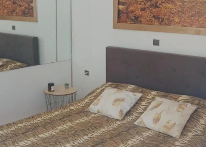 Platinum Central Apartment